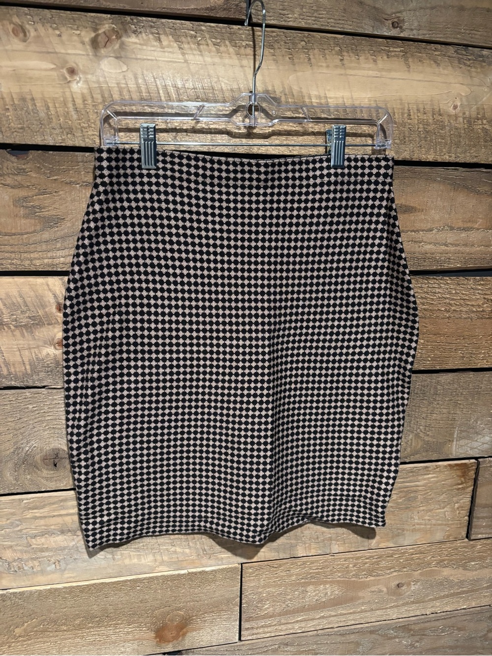 Milano Black and Cream Check Pencil Skirt -NWT